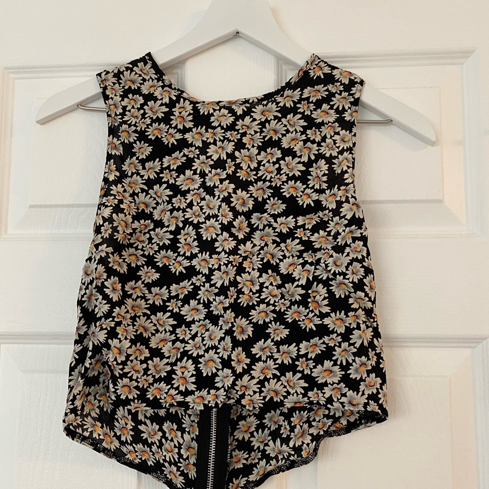 Brandy Melville Top